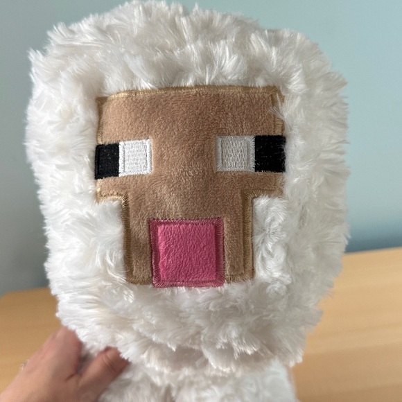 Mojang Minecraft Sheep Plush Stuffed Animal Toy Pillow Mojang Studios 2020 - Picture 2 of 7